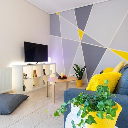 Yelayellow House Near To Airport, Rafina Port And Metropolitan Expo Artemida  Zewnętrze zdjęcie