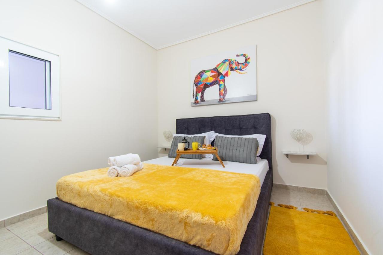 Yelayellow House Near To Airport, Rafina Port And Metropolitan Expo Artemida  Zewnętrze zdjęcie