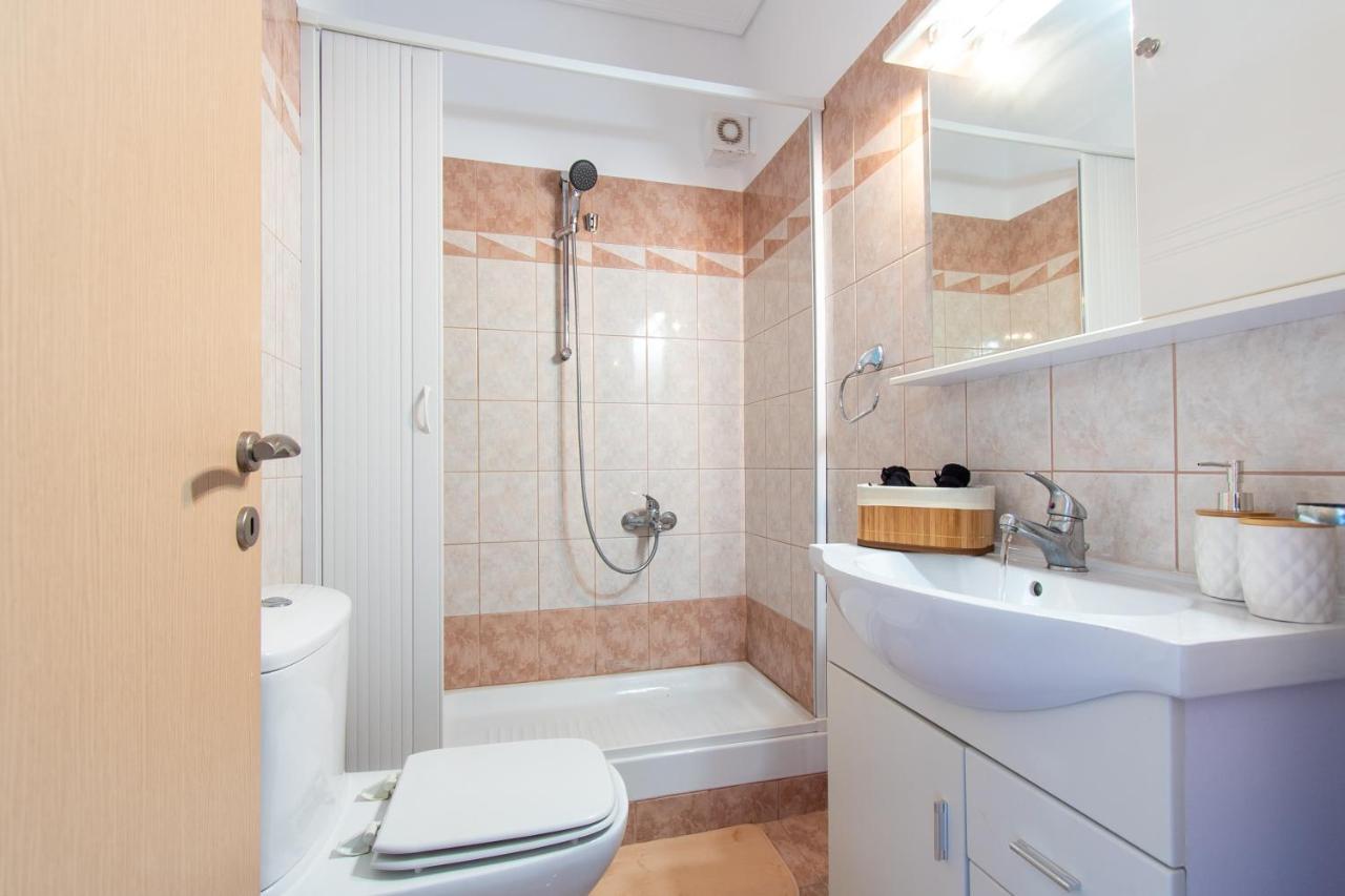 Yelayellow House Near To Airport, Rafina Port And Metropolitan Expo Artemida  Zewnętrze zdjęcie